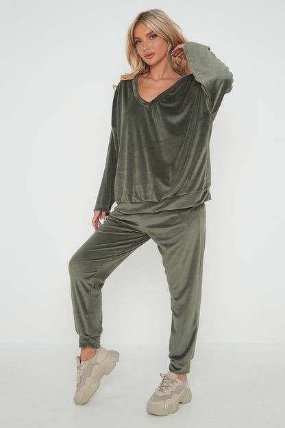 One Size Velvet Jumper and Jogger Loungewear Set