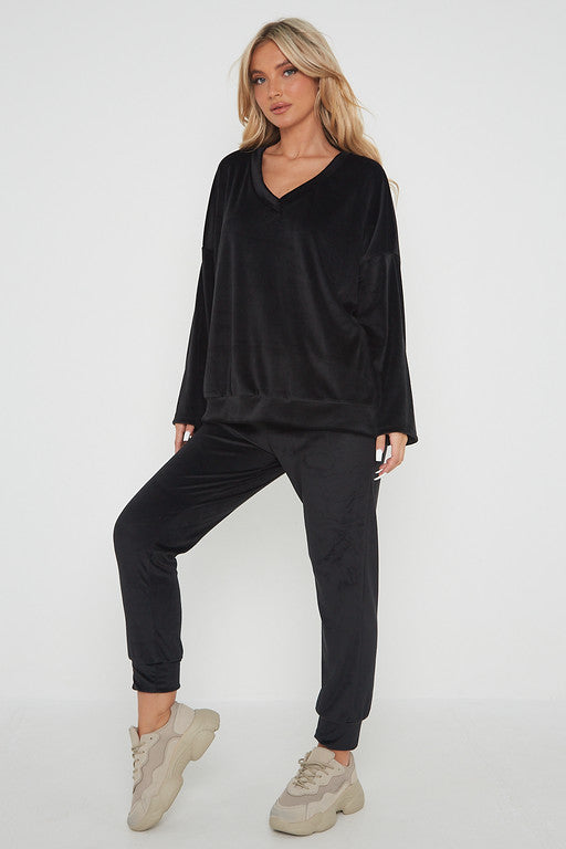 One Size Velvet Jumper and Jogger Loungewear Set