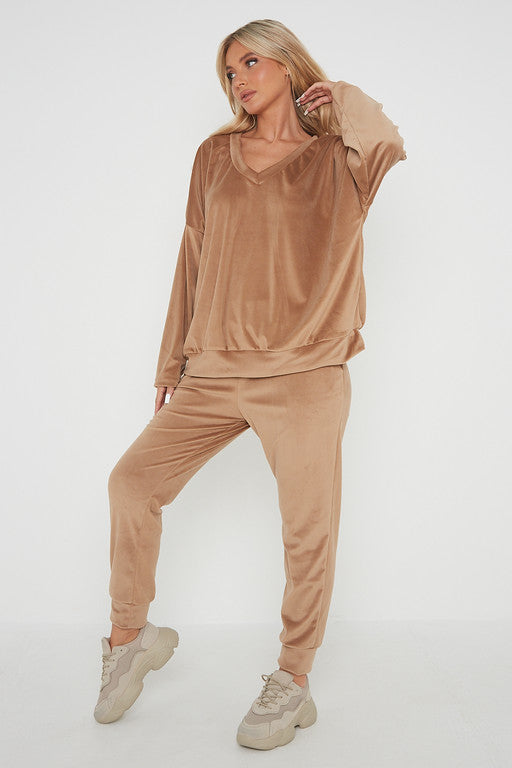 One Size Velvet Jumper and Jogger Loungewear Set