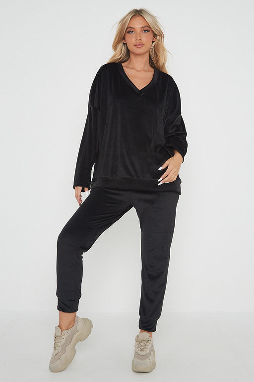 One Size Velvet Jumper and Jogger Loungewear Set