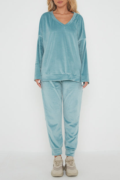 One Size Velvet Jumper and Jogger Loungewear Set