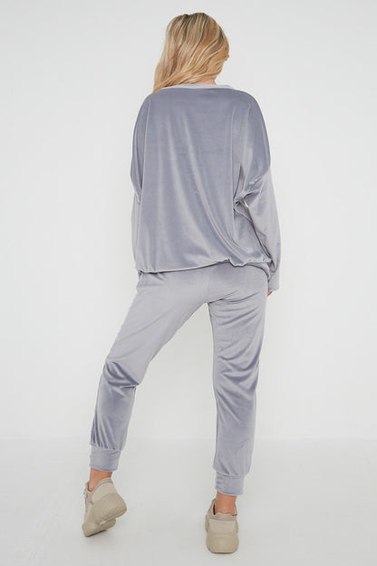 One Size Velvet Jumper and Jogger Loungewear Set